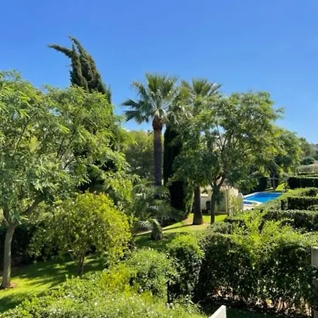 Magnífico Adosado En Urbanización Con Piscina * Dénia