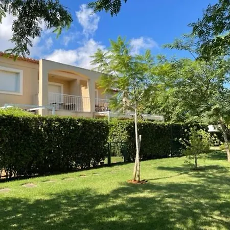 Apartamento Magnífico Adosado En Urbanización Con Piscina Dénia