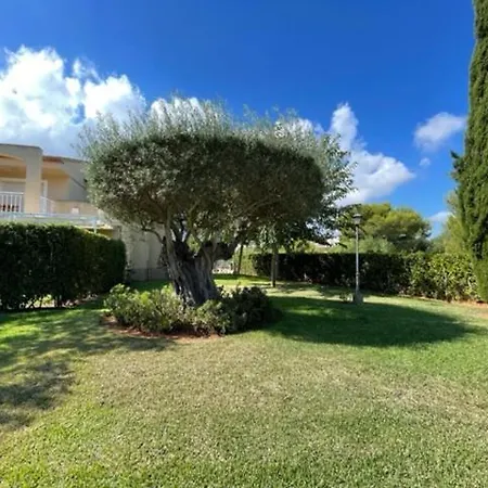 Magnifico Adosado En Urbanizacion Con Piscina Dénia