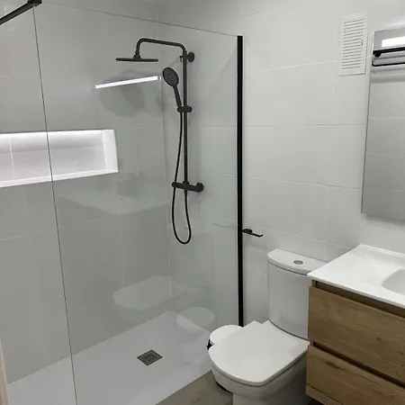 Magnifico Adosado En Urbanizacion Con Piscina
