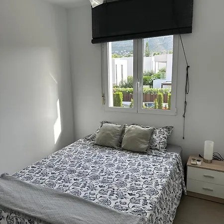 Διαμέρισμα Magnifico Adosado En Urbanizacion Con Piscina *