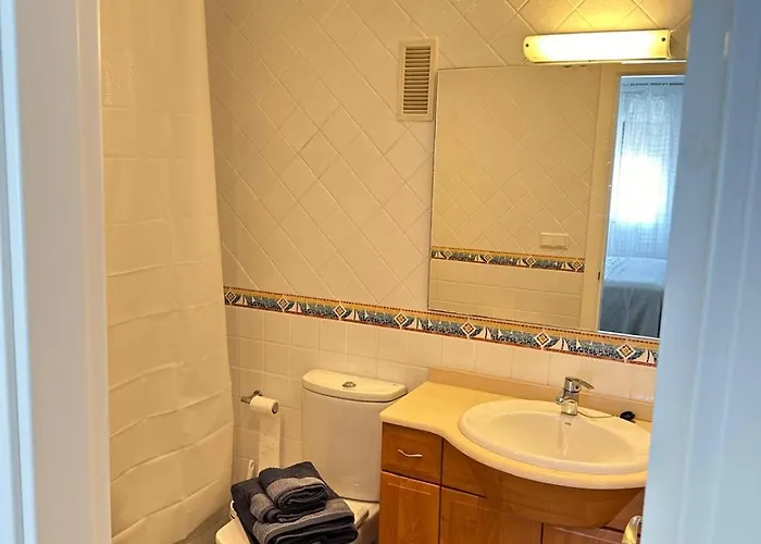 Magnifico Adosado En Urbanizacion Con Piscina 아파트 *