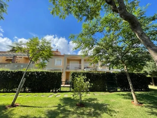 Magnifico Adosado En Urbanizacion Con Piscina *